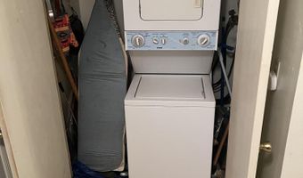 310 East Rd, Belford, NJ 07718