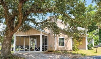 404 S Toulme St, Bay St. Louis, MS 39520
