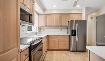 8352 ORANGE Ct, Alexandria, VA 22309