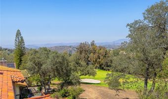 10960 Treeside Ln, Escondido, CA 92026