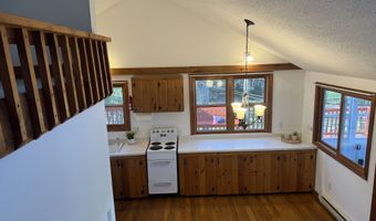 19 Lakeview Dr, Colchester, CT 06415