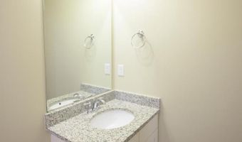 5130 CAMBRIA #101, Alexandria, VA 22304