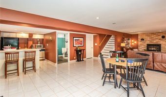 1429 1431 Skiles Ln, Arden Hills, MN 55112