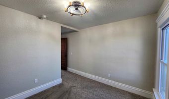2083 Iowa Rd, Allerton, IA 50008