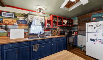 6877 Victor Dr, Fallon, NV 89406