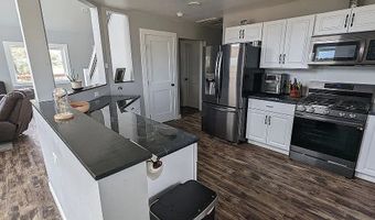725 Road 6 1/2, Cowley, WY 82420