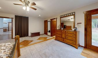 10570 E FAR CRY Rd, Athol, ID 83801