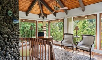 1444 W Kuiaha Rd, Haiku, HI 96708