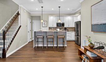 42227 PIEBALD Sq, Aldie, VA 20105