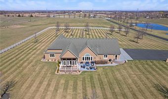 14971 Fairmount Rd, Basehor, KS 66007