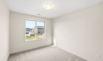 722 NE Crossing Oaks Dr, Ankeny, IA 50021
