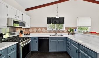 416 Harvest Hill Ct, Ballwin, MO 63021