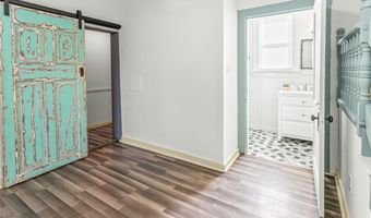 1001 W Main St, Alhambra, IL 62001
