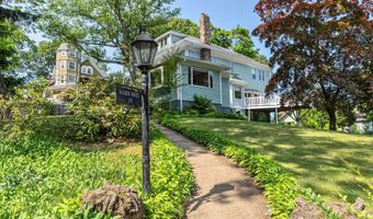29 Grand Ave, Atlantic Highlands, NJ 07716