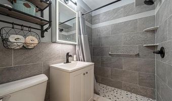 101 S Raleigh 625, Atlantic City, NJ 08401