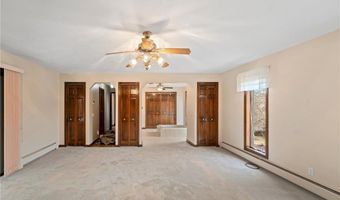 365 Snuff Mill Rd, North Kingstown, RI 02874