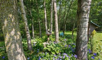 615 Woodsmen Dr NE, Alexandria, MN 56308