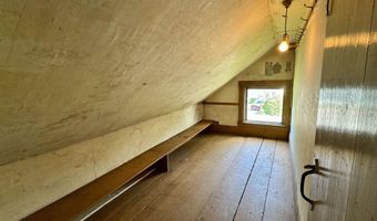 53 Sugarhouse Rd, Burke, VT 05871