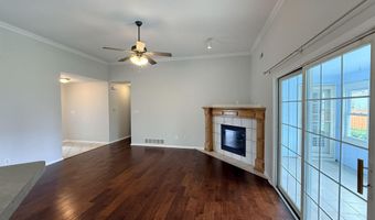 927 Jasara Cir, Baldwin City, KS 66006