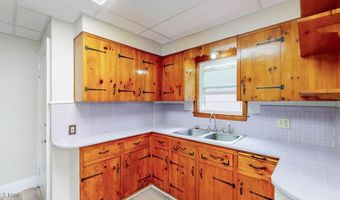 1404 Eastwood Ave, Akron, OH 44305