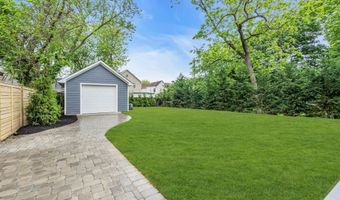 516 13th Ave, Belmar, NJ 07719