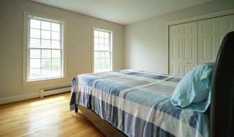 19 Cider Mill Rd, Burlington, CT 06013