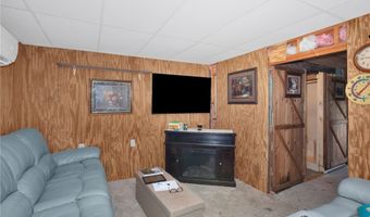 219 E Clinton St, Autryville, NC 28318