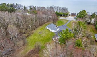 2828 Lakeshore, Applegate, MI 48401