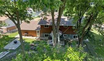 1251 Hawksbury Dr, Arnold, MO 63010