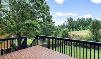5077 Newpark Dr NW, Acworth, GA 30101