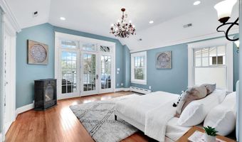 3113 44TH St NW, Washington, DC 20016