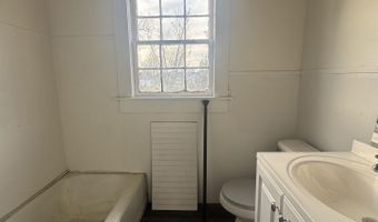 406 6th Ave N, Amory, MS 38821