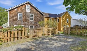 153 Marlborough St, East Greenwich, RI 02818