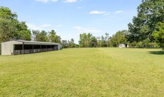 426 Cypress Rd, Arnaudville, LA 70512