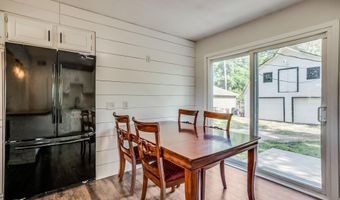 312 W Kelly Ave, Augusta, KS 67010