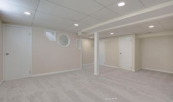 4 ROOSEVELT Dr, Annapolis, MD 21401