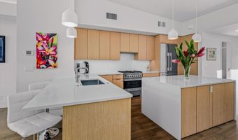 173 Holokahiki Ln 10B, Kihei, HI 96753