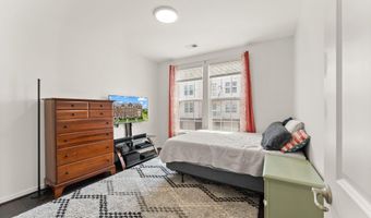 21709 CHARITY Ter 10C, Ashburn, VA 20147