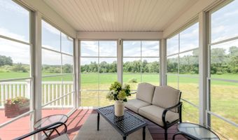 420 Roche Dr, Ancramdale, NY 12503