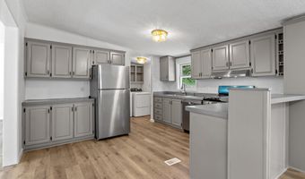 63 CHERRY Rd, Airville, PA 17302