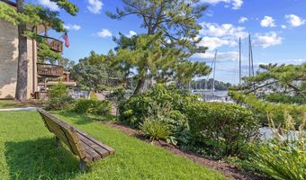 778 FAIRVIEW Ave 778 E, Annapolis, MD 21403