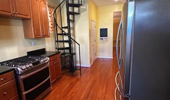 1327 HARVARD St NW, Washington, DC 20009