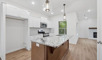 276 Kinross Dr, Bella Vista, AR 72715