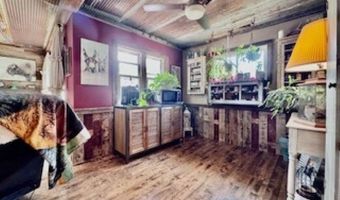 1118 PARKWAY Blvd, Appleton, WI 54914