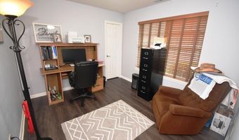 933 Amesbury Ct, Indianapolis, IN 46217