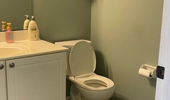 2329 Woodridge Dr, Adrian, MI 49221