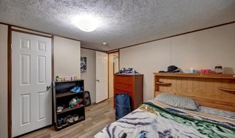 2106 E 24th St, Bedford, IN 47421