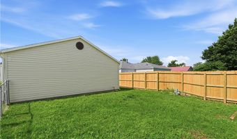 2515 SE 4th St, Bentonville, AR 72712