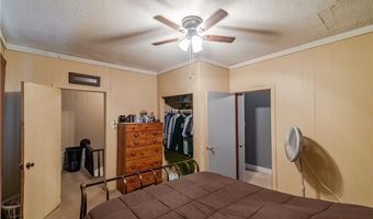 212 N 9th St, Atchison, KS 66002