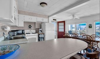 281 Sandlewood Dr, Bayville, NJ 08721